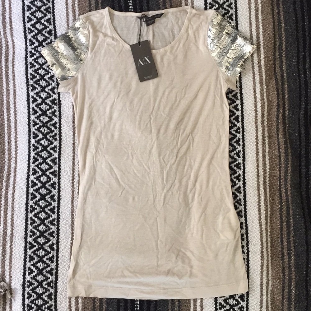 Sequins sleeve top